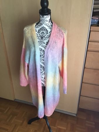 Schöner Cardian Gr XL
