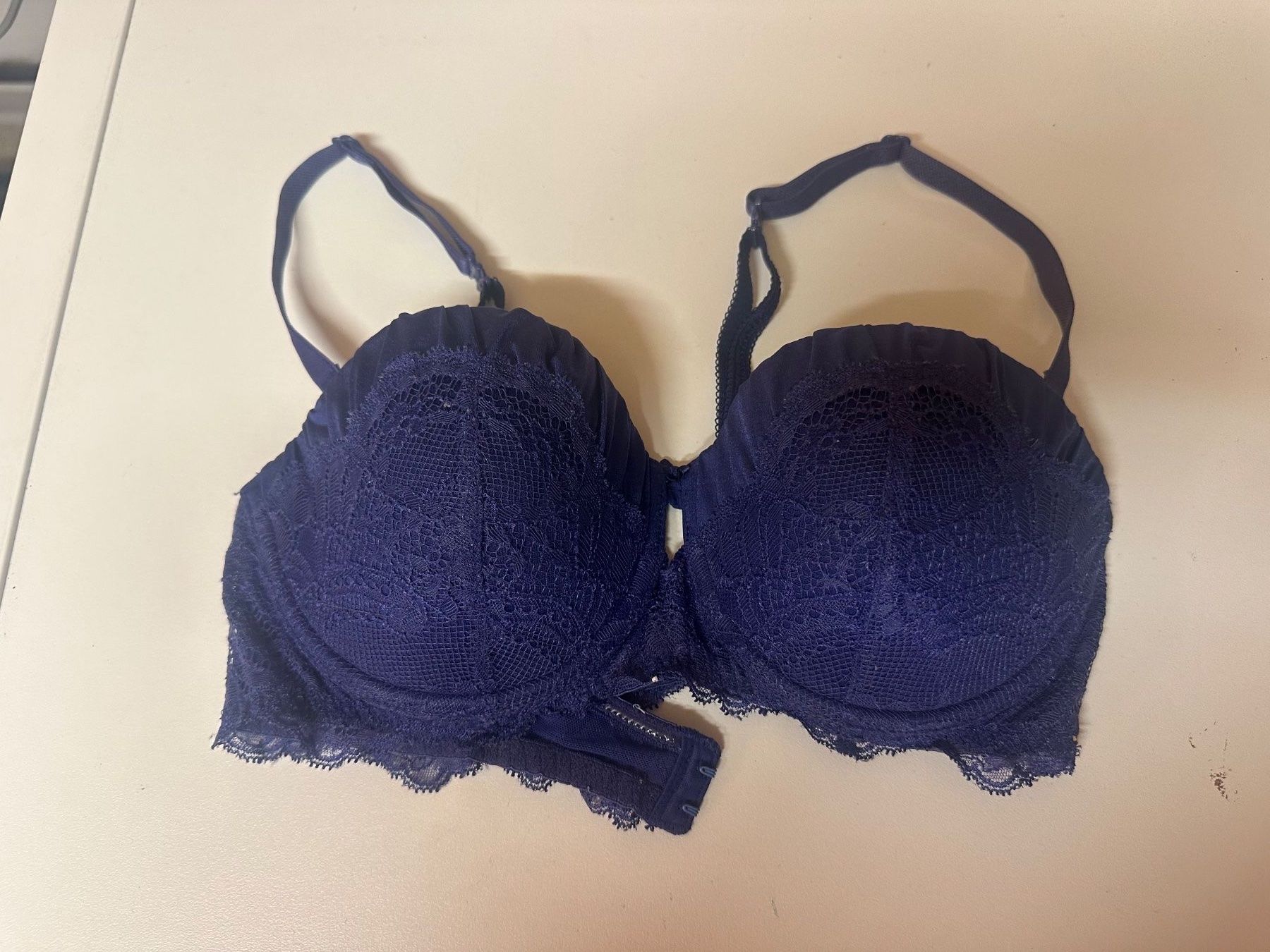 Beldona Altra biancheria intima: Blauer Beldona BH (80A) – Usato da Schaan venduto da Hermine2018