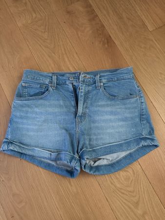 Levi's Shorts Damen Grösse 30 