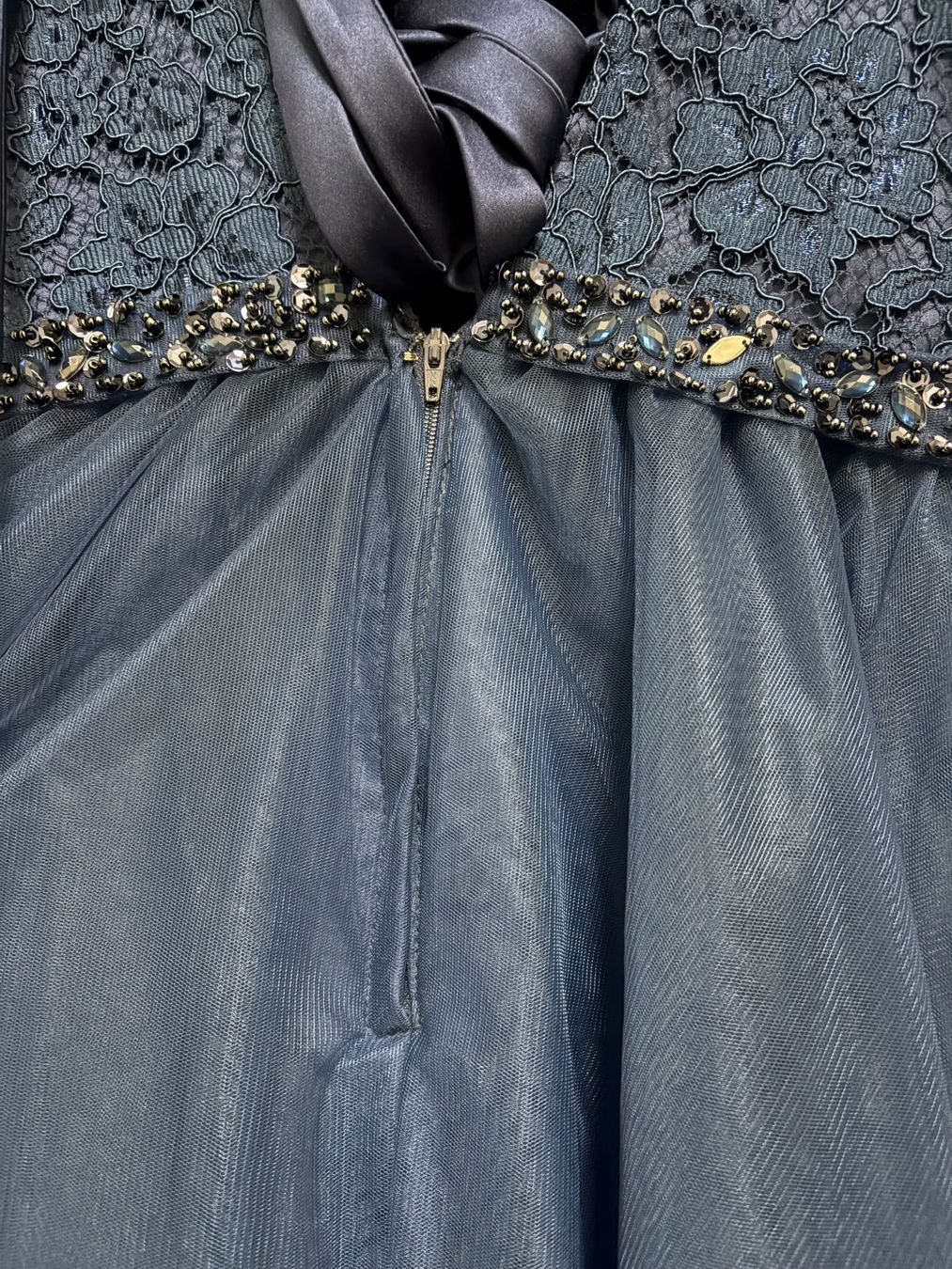 Vestiti: Tüll-Kleid / Ballkleid / Abendkleid – Nuovo (secondo la descrizione) da Basel venduto da tif_m2h6 5