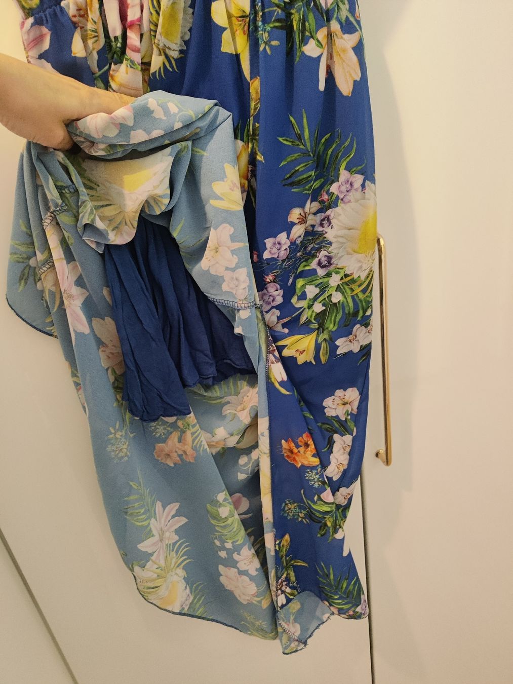 Vestiti: Sommerkleid blau Blumenprint  – Usato da Kriens venduto da sar_f6qy 2