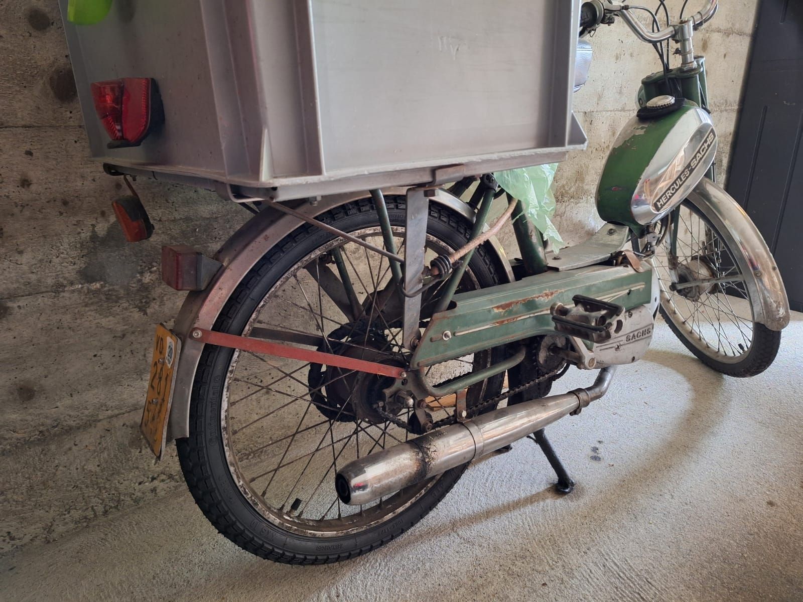 Pony Ciclomotori: Cyclomoteur Hercules Pony Junior 503 vert à restaurer – Difettoso da Mathod venduto da I3en-j 1