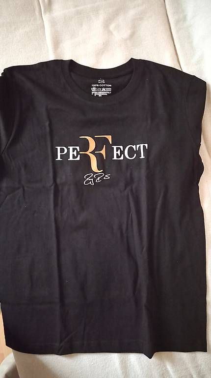 T-shirt: Roger Federer T- Shirt – Nuovo (secondo la descrizione) da Zofingen venduto da PiaZ0102