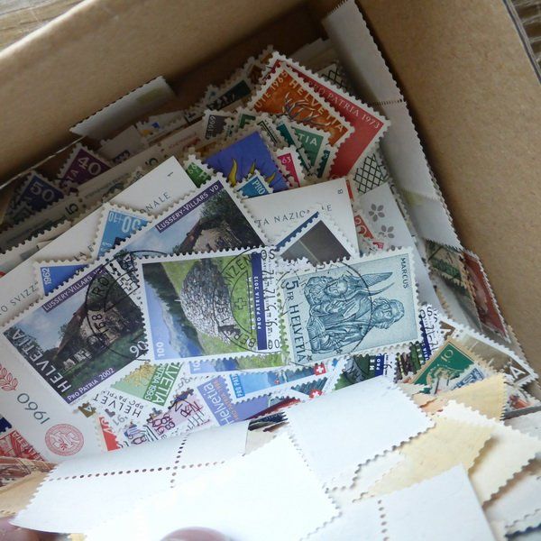 Alle Briefmarken: ca. 2,1 Kg CH - Doubletten ab URALT  kl. Einblick s. Bilder – Gebraucht aus Egliswil von Trens01 6