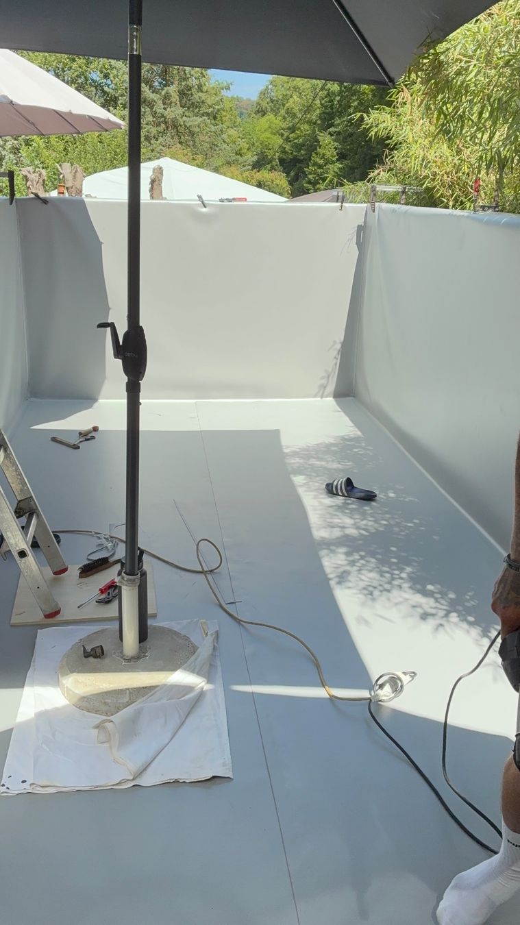 Piscines: Sika Dichtungsbahn / Folie / Pool Bau – Neuf avec emballage d'origine à Duggingen par Re8 3