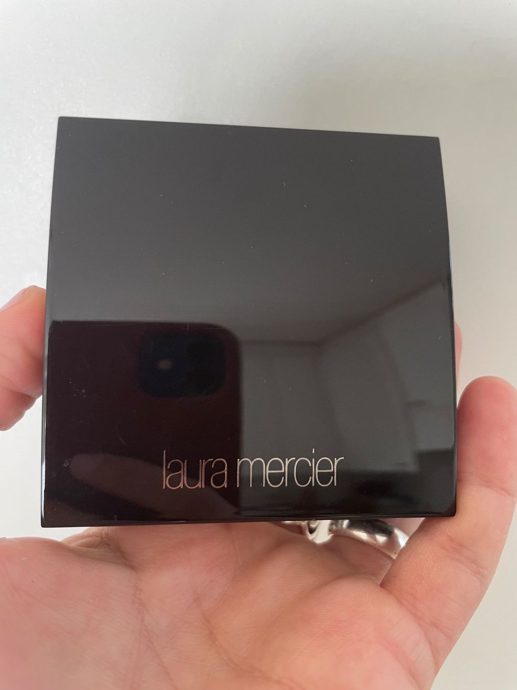 Laura Mercier Make-up: Laura Mercier Face Illuminator Highlighter Ladenpreis CHF53. – Usato da Zürich venduto da deruja 4