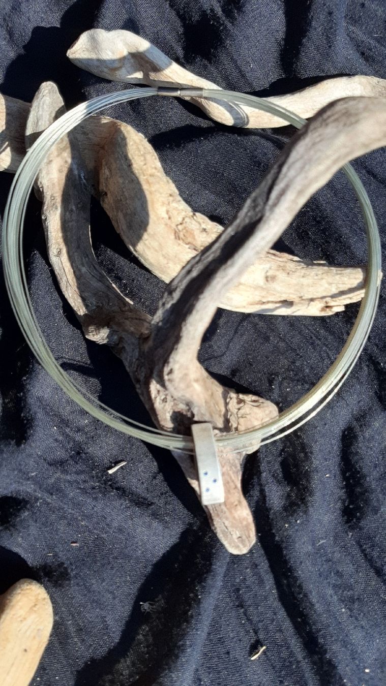 Catenine: Silberanhänger mit Edelstahl-Halsband – Usato da Brütten venduto da spaduk 1