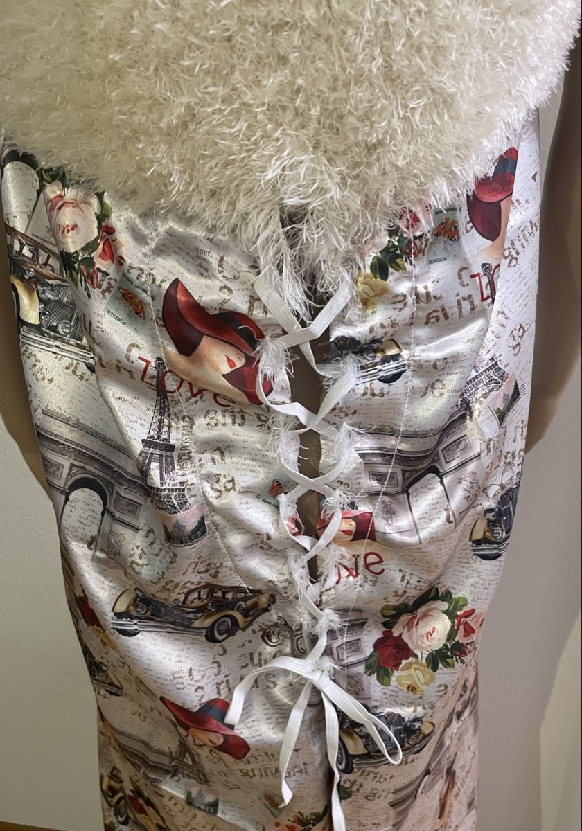 Vestiti: Kleid Pariser-Stil, Schulterfrei– Ein Hingucker – Nuovo e nell'imballaggio originale da Au ZH venduto da Jaggy4 4