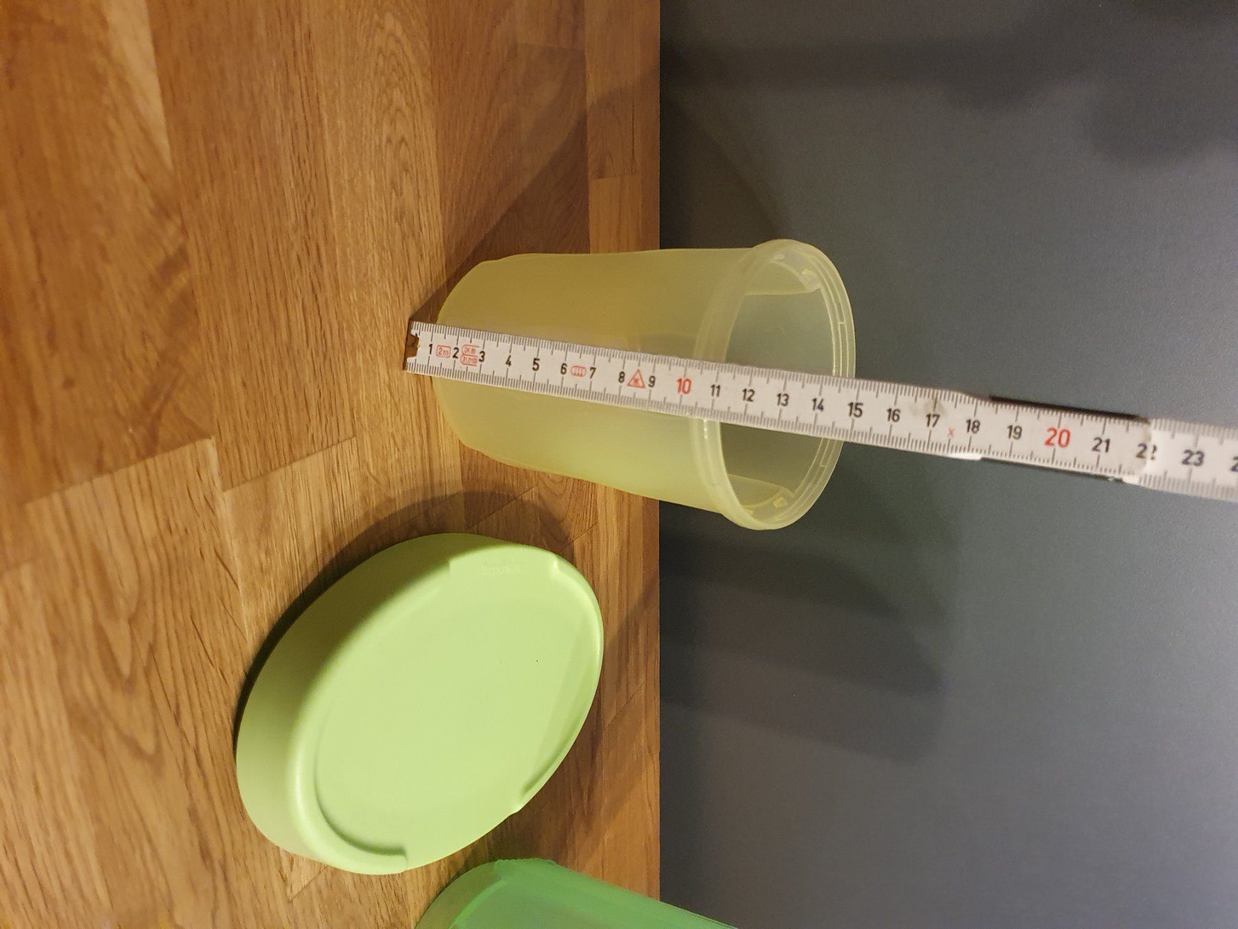 Tupperware Contenitori & Simili: Tupperware Set, grün, gebraucht, Top Zustand! – Usato da Laufenburg venduto da may_r2st 9