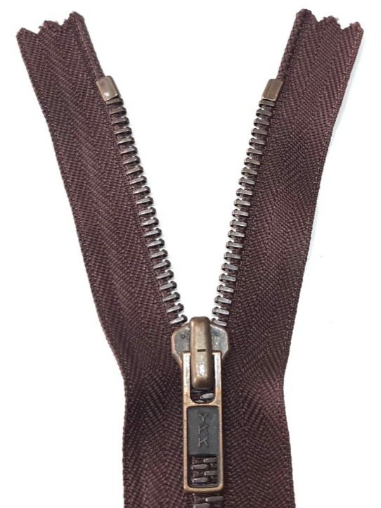 Tessuti: Reißverschluss 18 cm -  Fermeture éclair 18 cm – Nuovo (secondo la descrizione) da Savagnier venduto da Marderuth