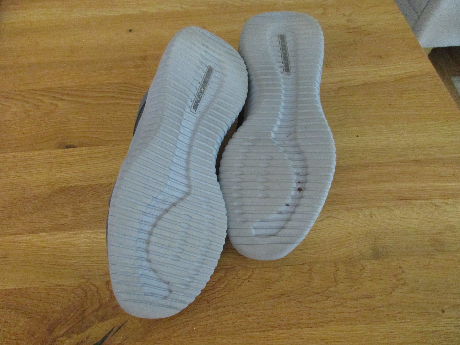 Scarpe da uomo: Sketchers Sneaker SlipIn – Usato da Basel venduto da Verkauf_Aral 4