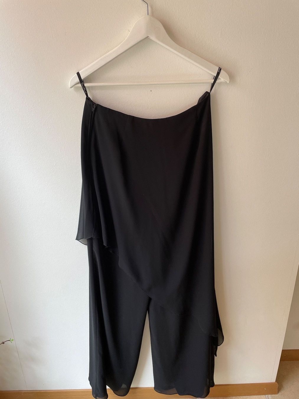 Pantaloni: Hose Chiffon Vera Mont – Usato da Neuhausen am Rheinfall venduto da noelle0810 4