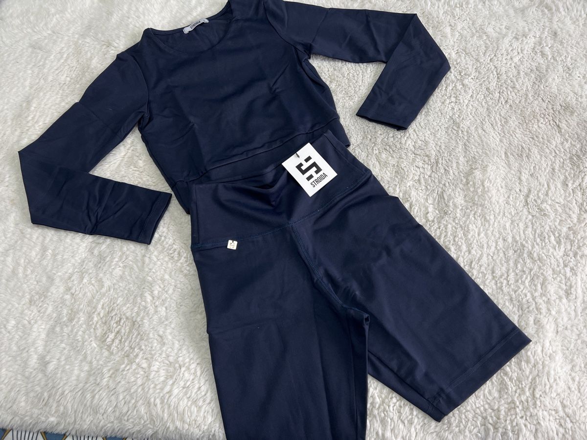 Lotti di vestiti: Ensemble sport Strodia neuf, taille S – Nuovo e nell'imballaggio originale da Chenens venduto da anasantos90 1