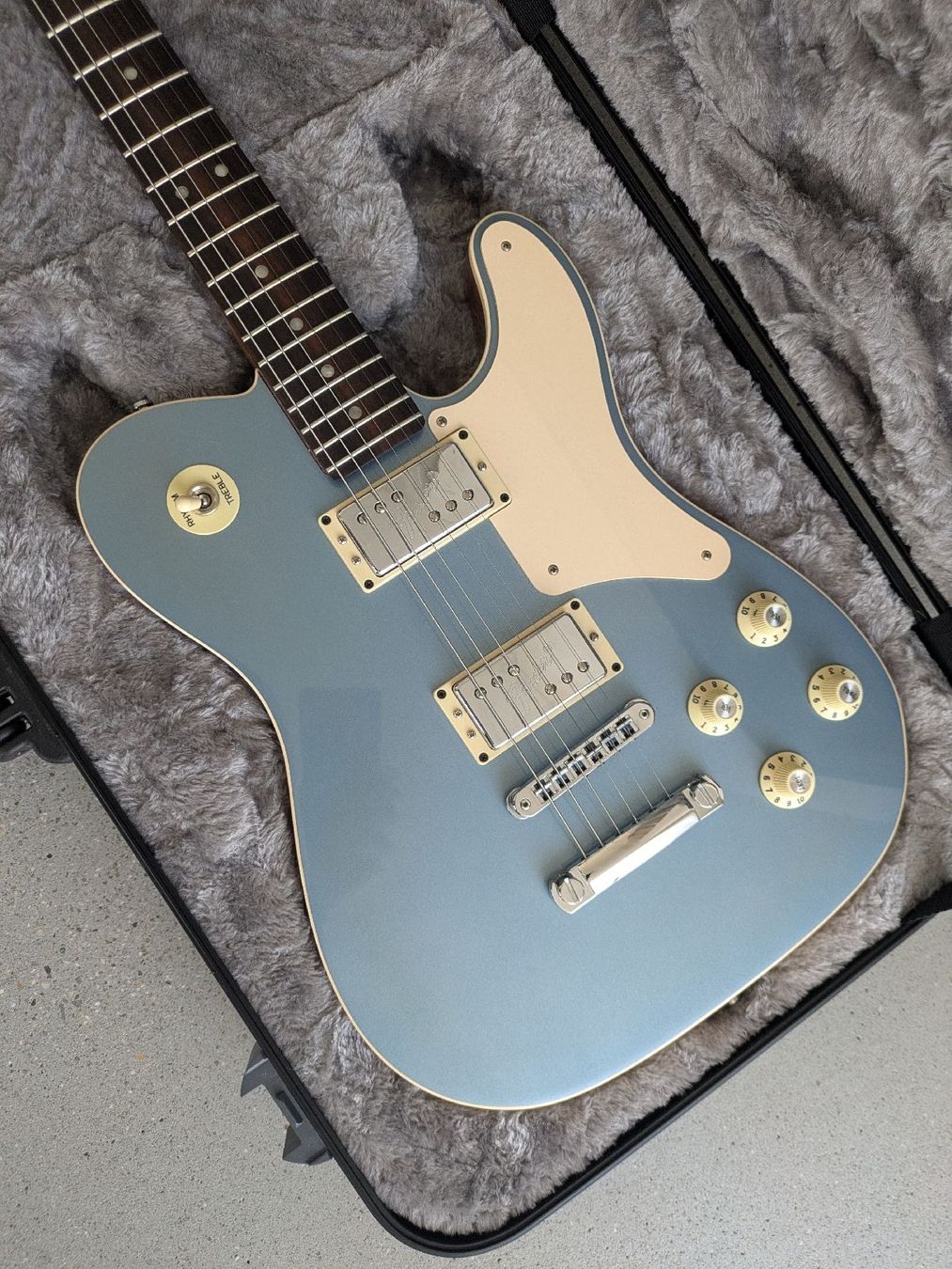 Strumenti musicali: Fender Telecaster, Limited Edition Troublemaker Tele® – Usato da Küttigen venduto da scal.a76 6
