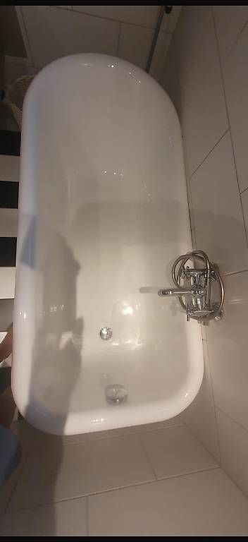 Vasche da bagno: Freistehende Badewanne  Neuwertig – Usato da erlinsbach venduto da hoidu1