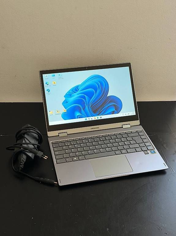 Notebook: Ordinateur Portable Medion Touch-Screen et SSD M2 – Usato da Ulmiz venduto da CrisCom