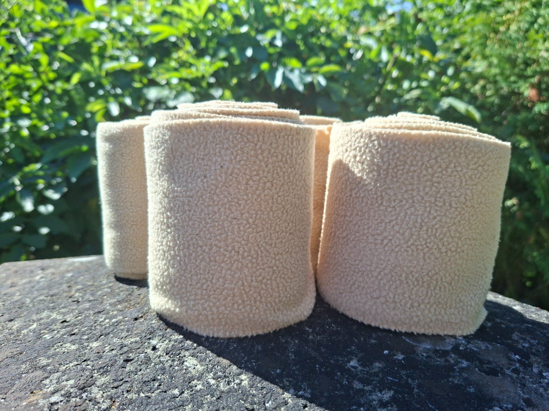 Gamaschen & Bandagen: 4 Stk. beige Pferde Bandagen / 3m lang – Gebraucht aus Boniswil von Totomat-Lady2 2