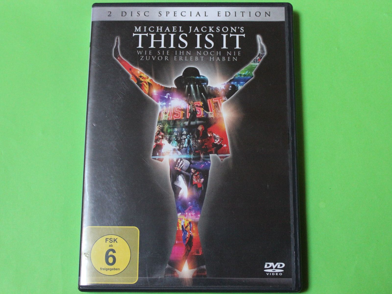 Tutti i DVDs: Michael Jackson - This is it 2DVD (Special Edition) 2010 – Usato da Tübach venduto da JamesStone 2