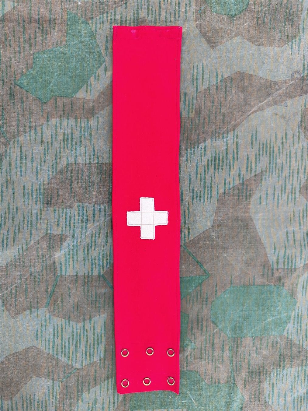 Schweizer Armee Uniformi: Eidgenössische Armbinde Ord. 1840, V3 – Usato da Bauma venduto da SwissMilitaria 3