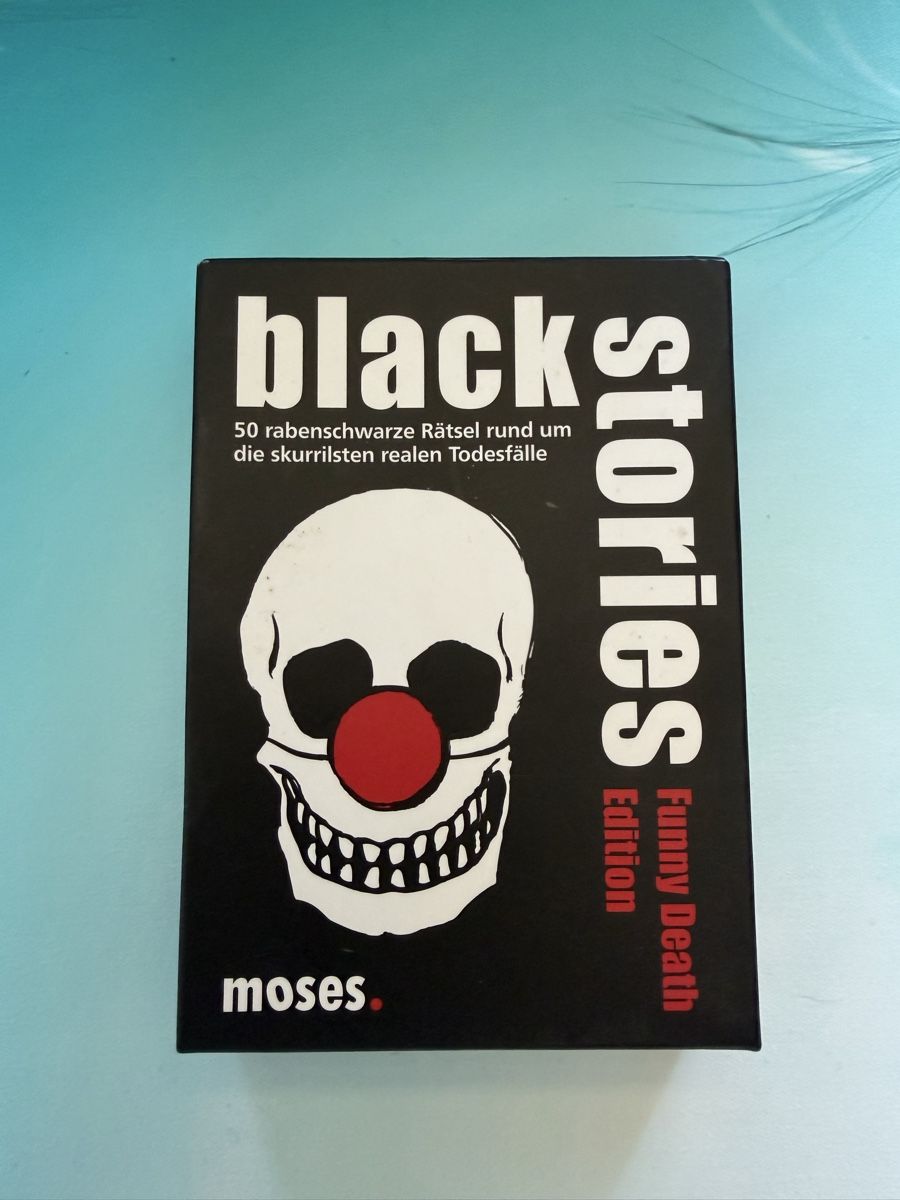 Spiele: Black Stories - Funny Death Edition – Neu (gemäss Beschreibung) aus Wolfwil von jam_xzn2