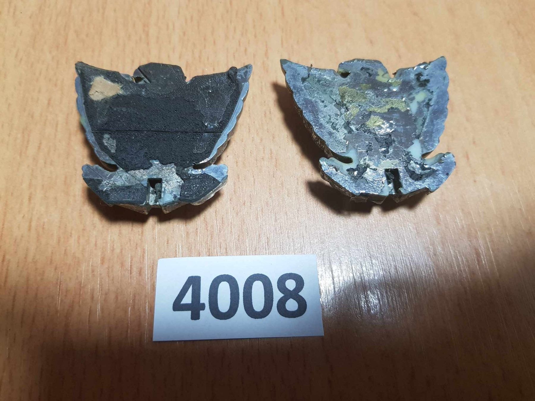 Ford Tutti pezzi di ricambio auto: Emblem, Donnervogel  2stk. – Usato da Niedergösgen venduto da usc_l8gm 1