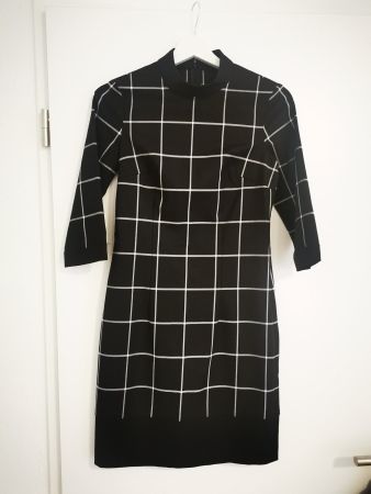 Kleid Grösse XS