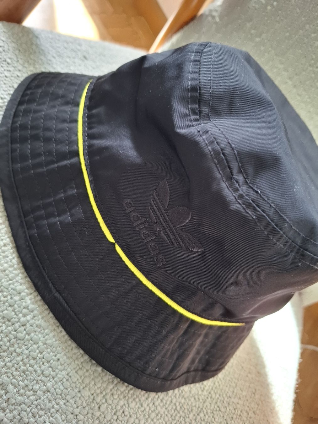 Adidas Hüte, Mützen & Caps: Adidas by Fiorucci bucket – Neu (gemäss Beschreibung) aus Zürich von bos_fh75 1