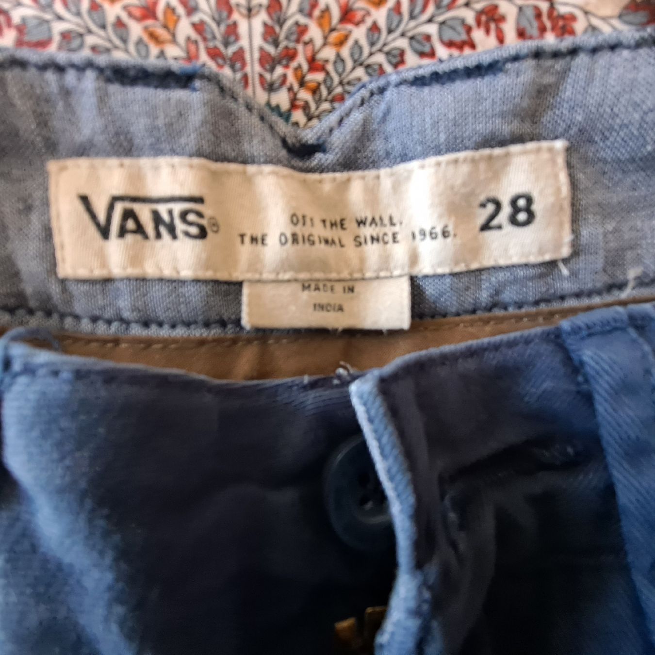 Vans Jeans: Vans Herren Jeans Gr. 28 – Usato da Liestal venduto da Mas-Y-Mas 4