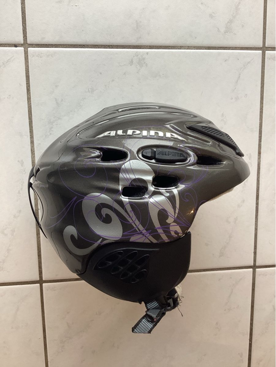 Alpina Caschi: Skihelm Alpina Gr. S – Usato da Bassersdorf venduto da mmikolaj 4