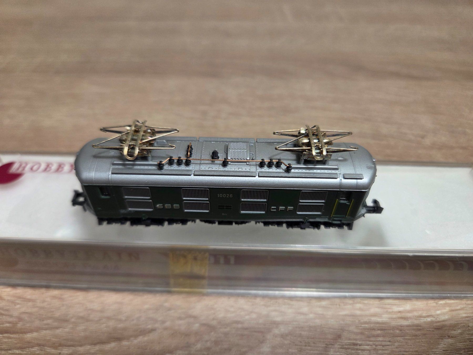 Hobbytrain Modellini di ferrovie: Hobbytrain N 11011 E-Lok 10026 SBB – Usato da St-Aubin-Sauges venduto da Lo_Go 4