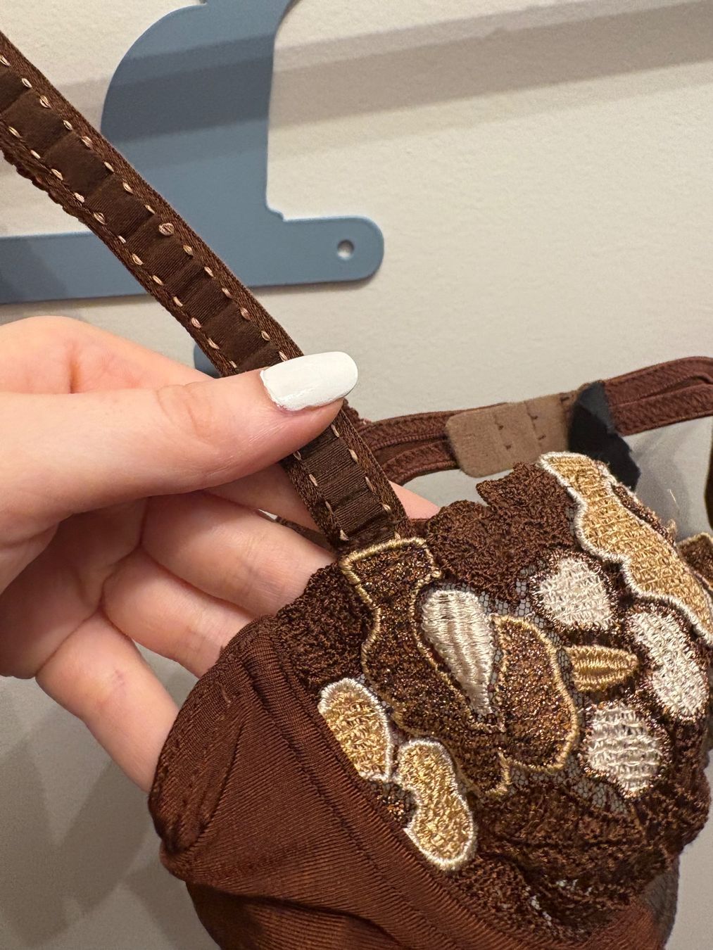 Aubade Sonstige Unterwäsche: Soutien-gorge marron brodé – Gebraucht aus Lausanne von milou201619 3