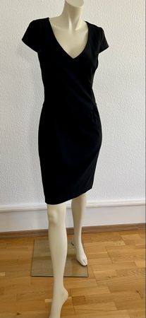🖤 Hugo Boss Etuikleid Gr 36, Schwarz, Schurwolle 🖤