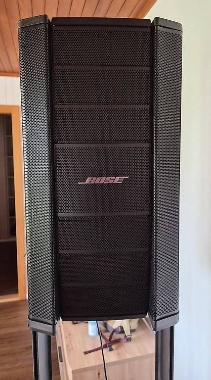 Bose Haut-parleurs: Bose F1 - Flexible Array Set (model 812 + subwoofer) – D'occasion à Brittnau par AerPas 4