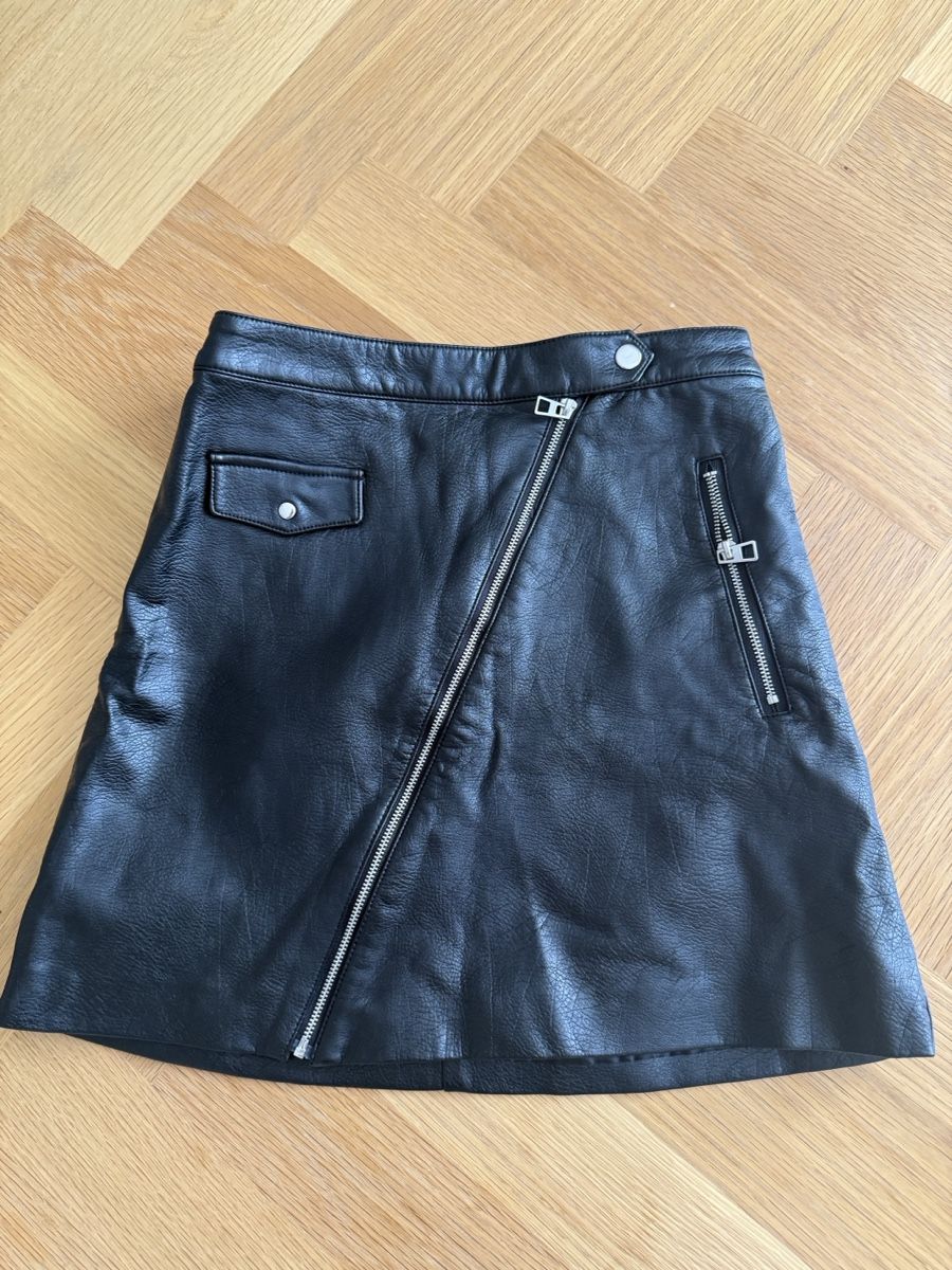 H&M Gonne: Lederrock schwarz H&M S – Usato da Zürich venduto da Jessica_6666