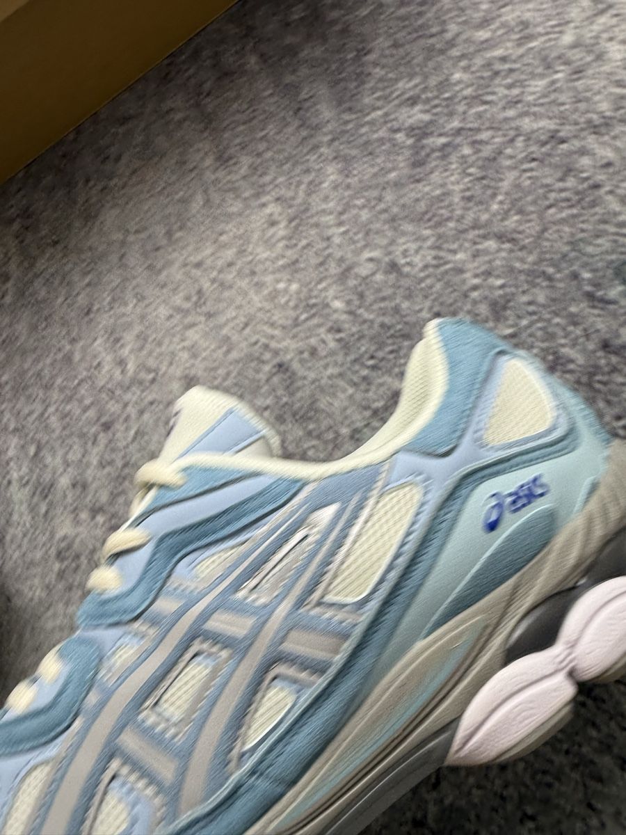 Asics Scarpe da uomo: Asics Gel-NYC Sneaker hellblau  – Nuovo e nell'imballaggio originale da Luzern venduto da 041Vintage 1