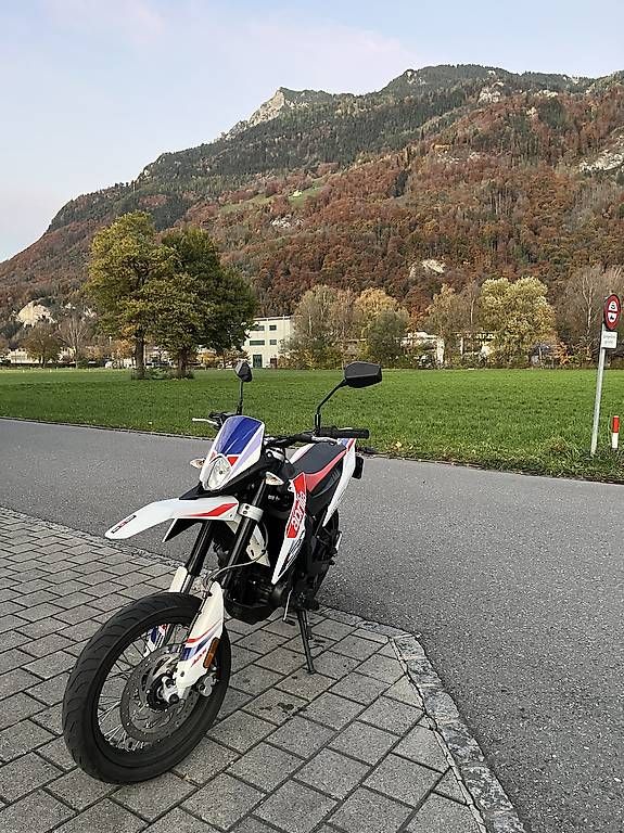 Aprilia Strada: Aprilia sx 125 – Usato da Triesen venduto da mik_cxk9 3