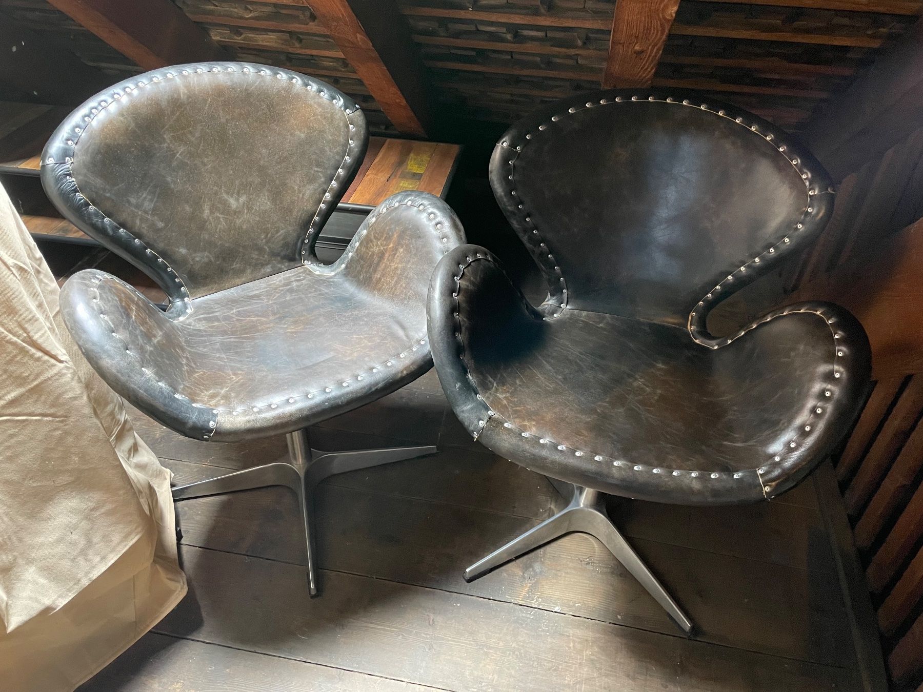 Sessel: 2 Aviator Sessel, Stühle, Industrial Drehsessel – Gebraucht aus Basel von misterX64