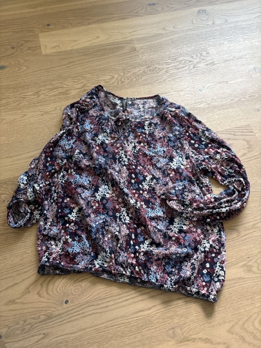 Camicette: Bluse von Multiblu Grösse 38 – Usato da Erlinsbach venduto da Camara4