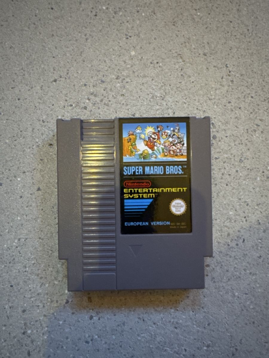 Nintendo Giochi: Super Mario Bros (NES) – Usato da Winterthur venduto da camelkorn