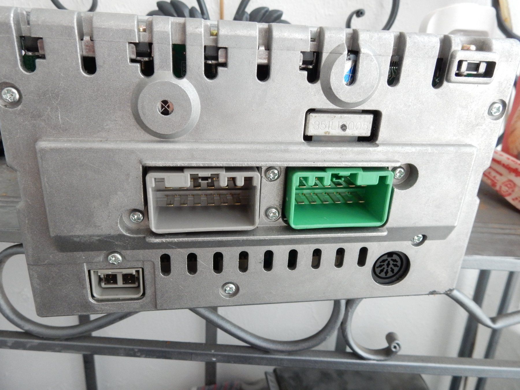 Radios: Volvo V40 Radio. – Gebraucht aus Balsthal von Subaru11 2