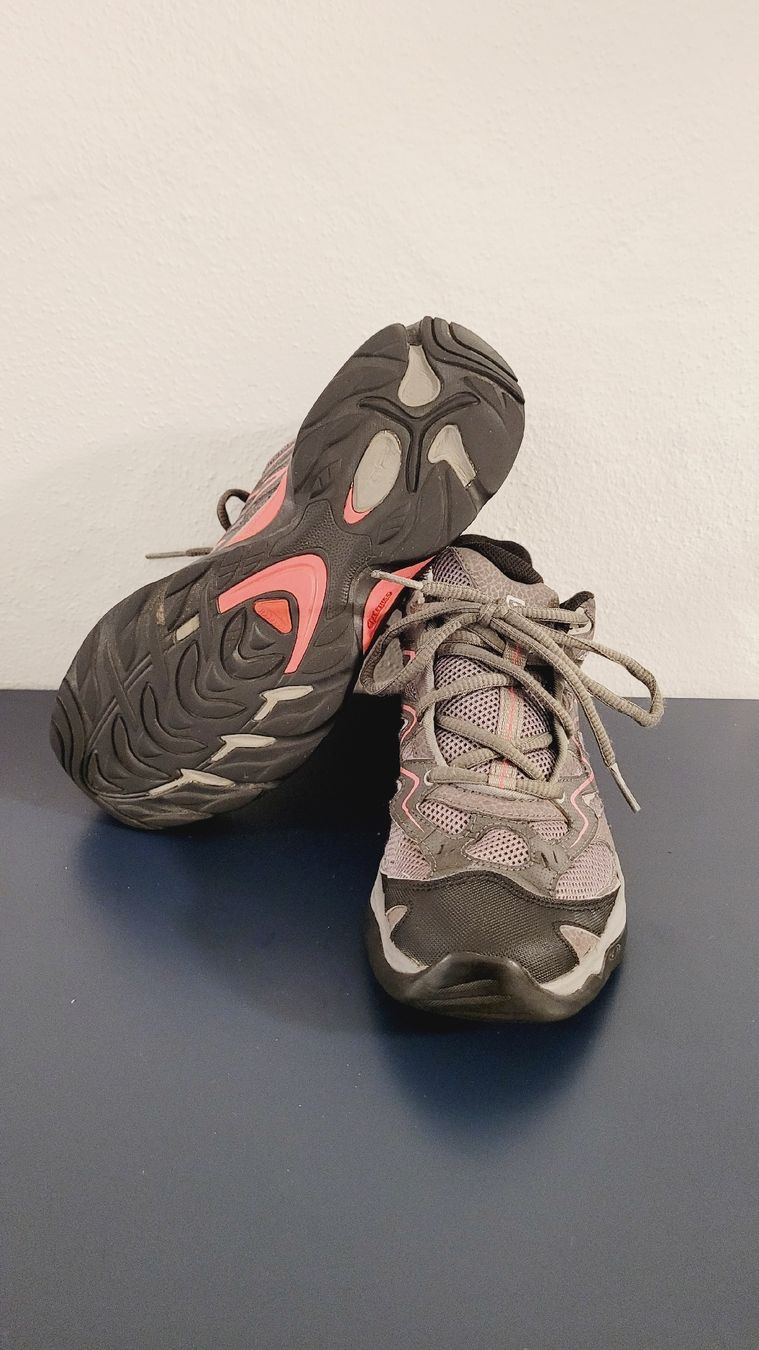Salomon Scarpe da donna: Kinchega 2 - Trekkingschuh - Damen – Usato da Oftringen venduto da Oftringen1981 2