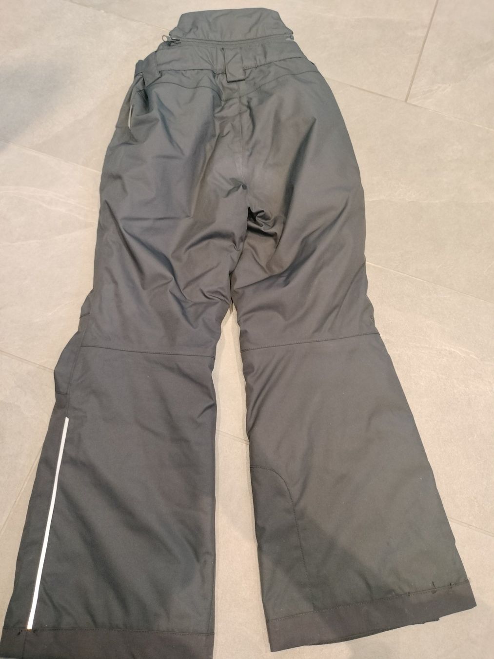 Reima Pantaloni: Reima Kinder-Skihose Grösse 128 – Usato da Neftenbach venduto da TheKringel 1