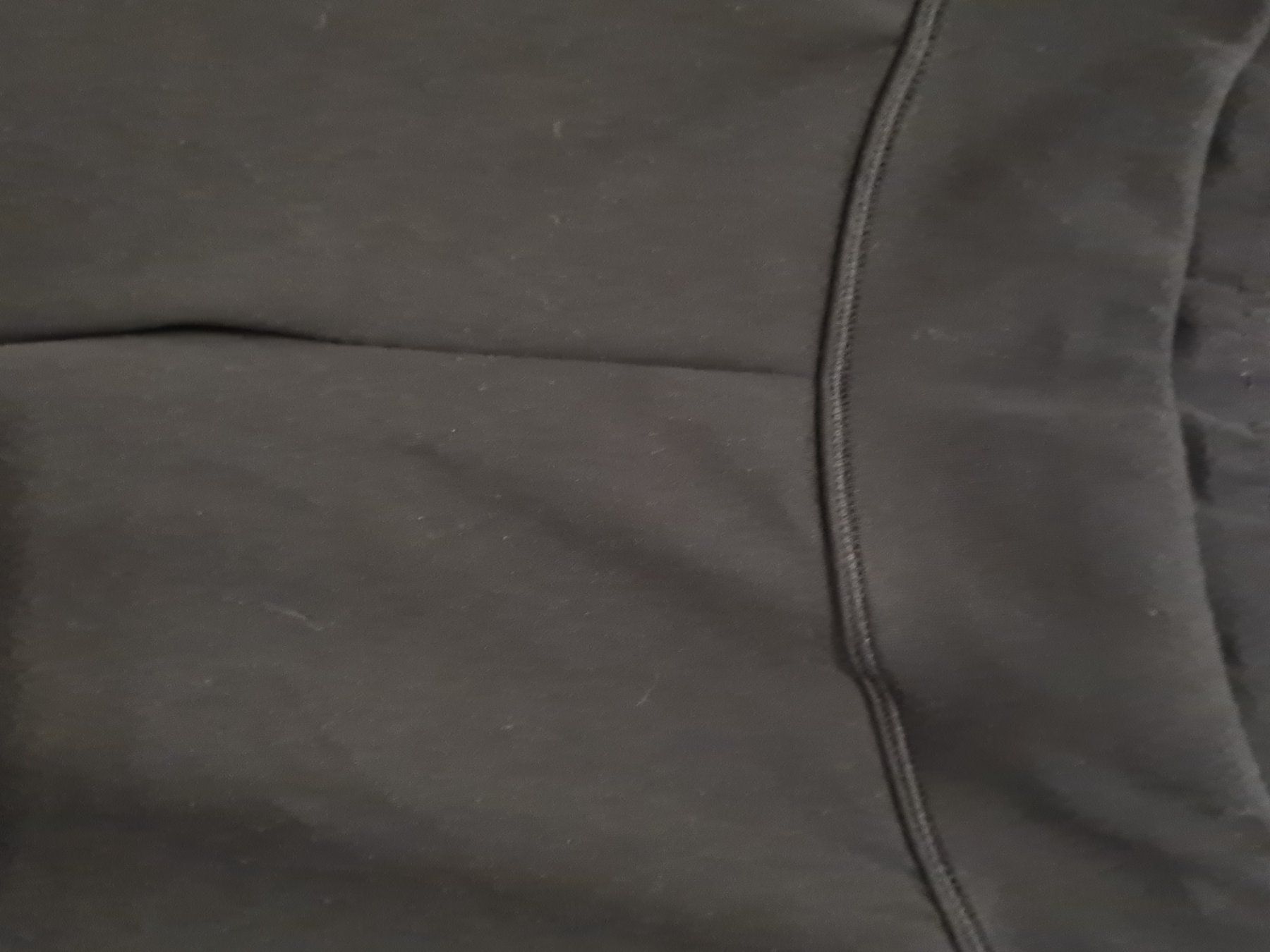 Pantaloni: Adidas trainerhose – Usato da Niedergösgen venduto da topol14 2