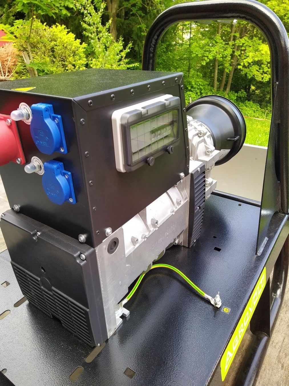 Generatori di corrente: Zapfwellengenerator 18 KVA mit AVR – Nuovo e nell'imballaggio originale da Kastanienbaum venduto da acapulco 2