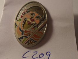 1 Schöner Spezieller Glown Pin Silbrig (C202)