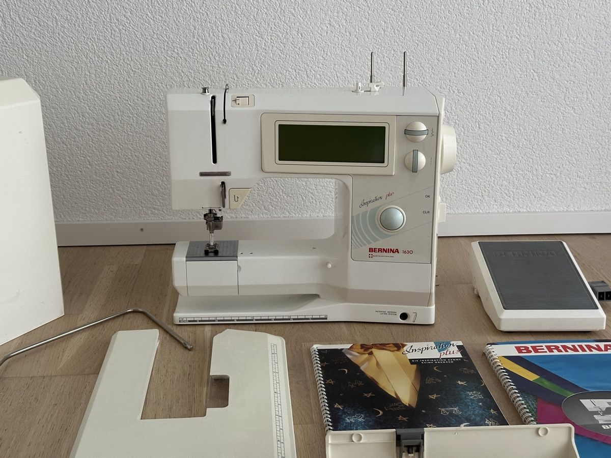 Bernina Nähmaschinen: Bernina 1630 - Top Zustand – Gebraucht aus Schaffhausen von pinca19 2