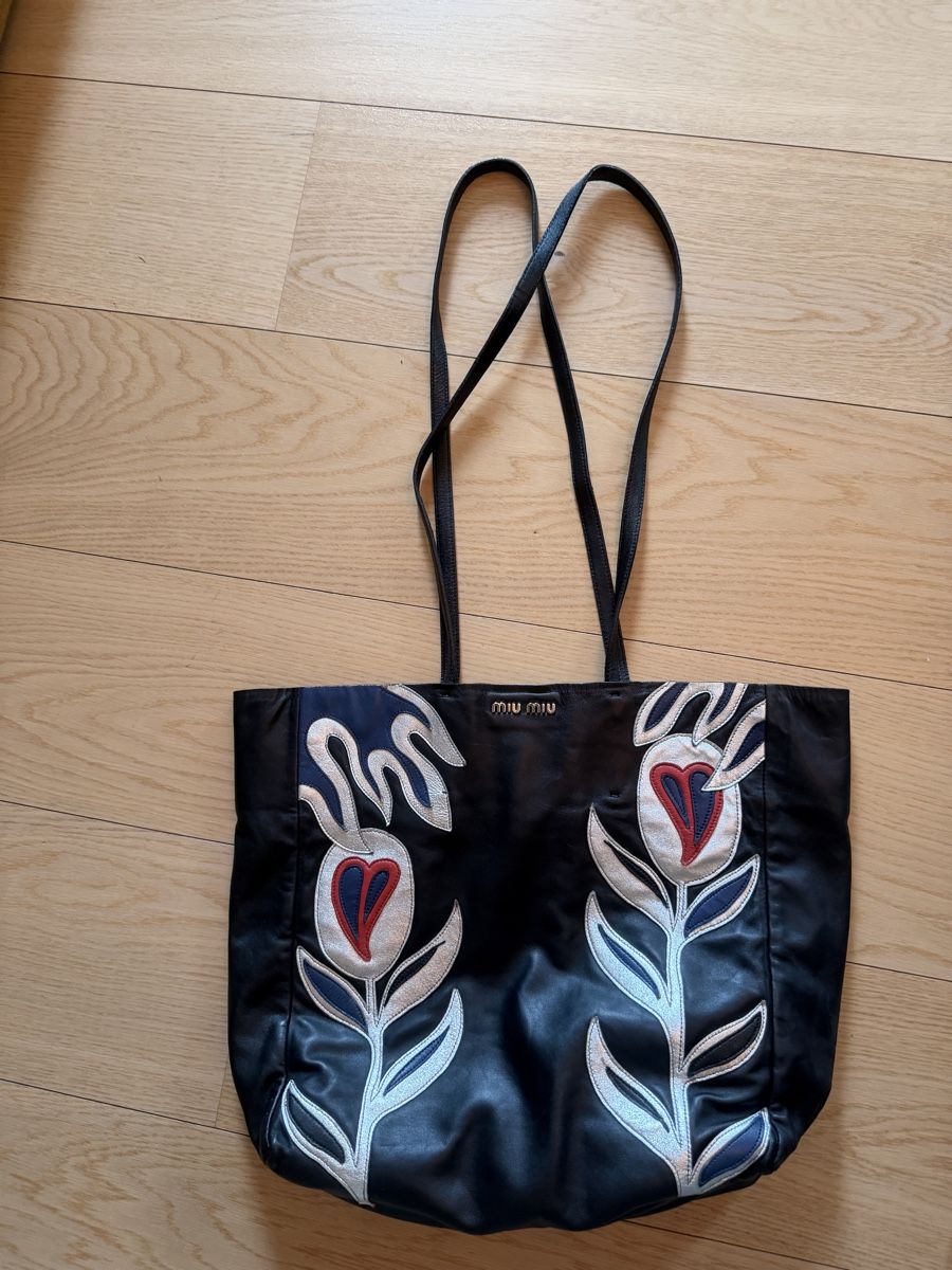 Miu Miu Borse da donna: Miu Miu Tasche – Usato da Zürich venduto da cha_y9x8 1