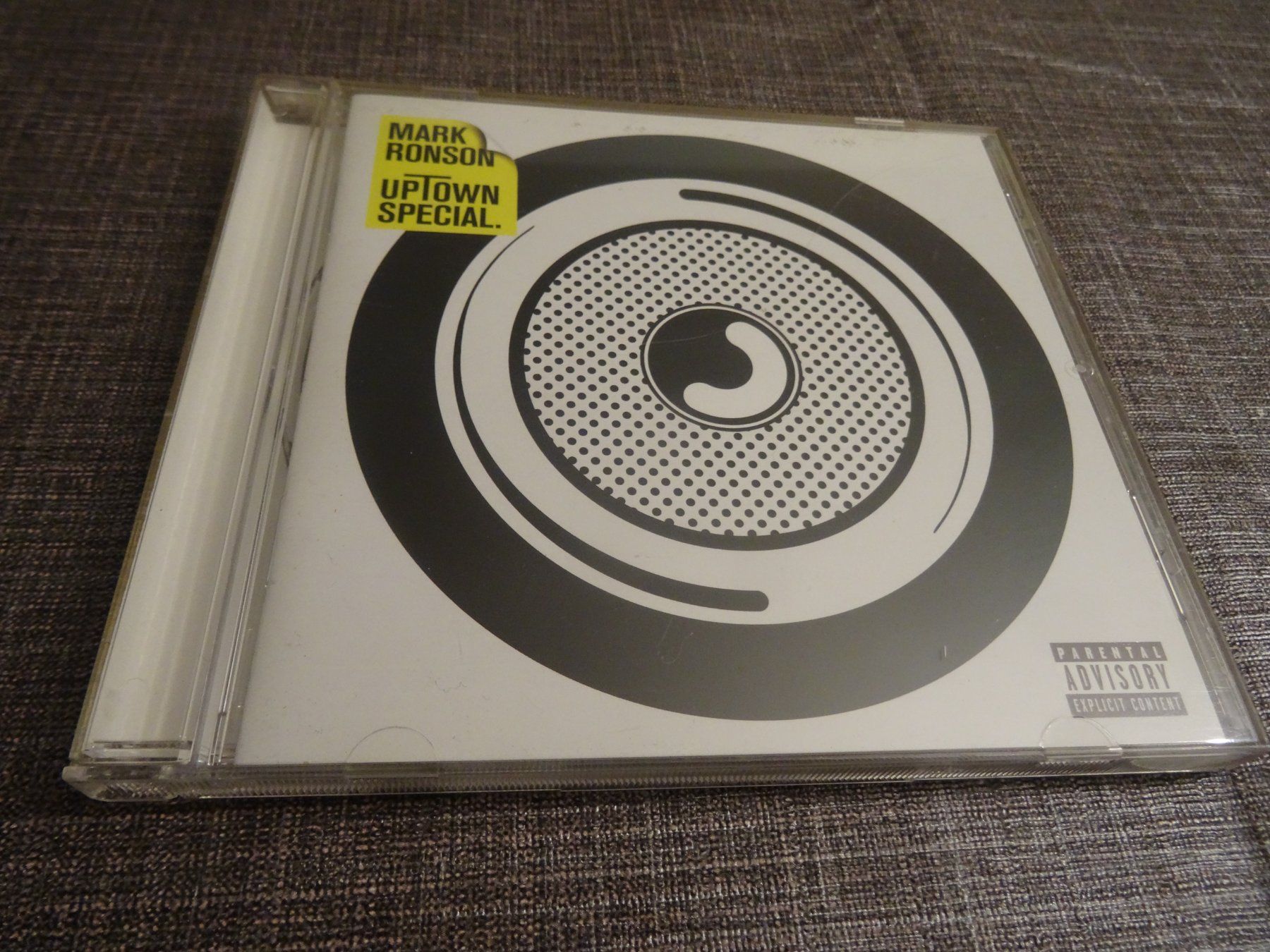 CD: Mark Ronson Uptown Special CD – Usato da Olten venduto da Disc-Ausverkauf