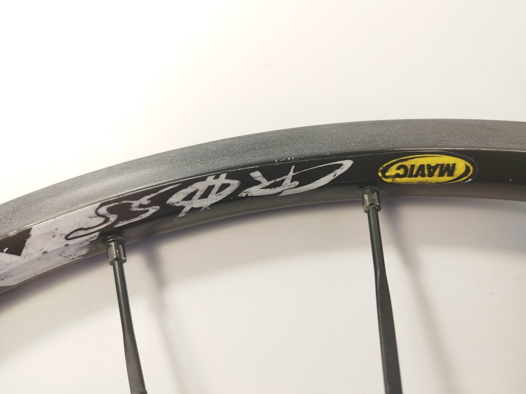 Mavic Pezzi di ricambio: Mavic Cross Max 26inch  Hinterrad – Usato da Lausanne venduto da Oneclearshot 3