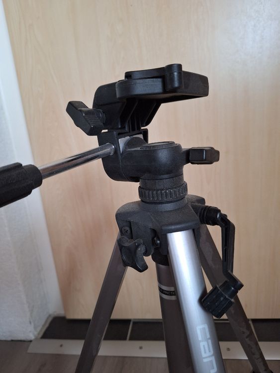Treppiedi & Teste: Kamera Stativ – Usato da Niederglatt ZH venduto da Bobsli 2